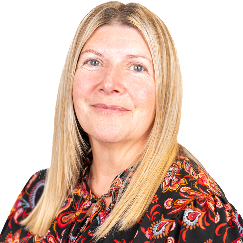 Pauline Warburton Profile Picture